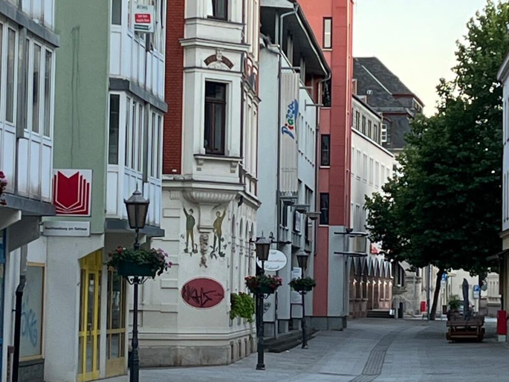 Das Haus der HeilKraftOase in der Herrengasse 13 von außen